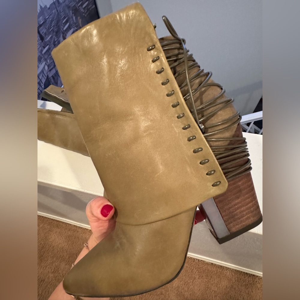 Sam Edelman booties - Picture 5 of 6